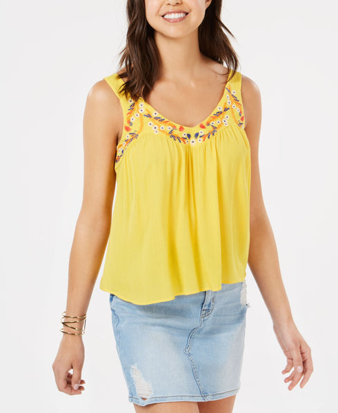 Juniors' Sleeveless Embroidered Top